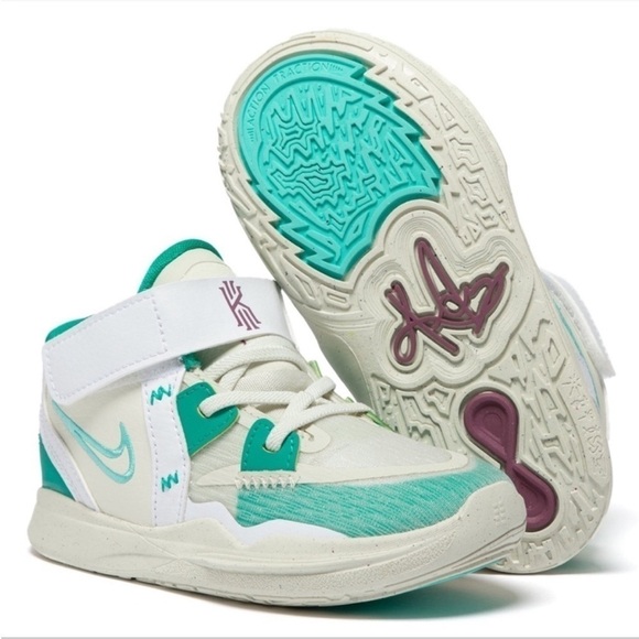 Nike Kyrie Infinity Toddler's shoes Brand New size 4C DD0333-002 - Picture 2 of 3
